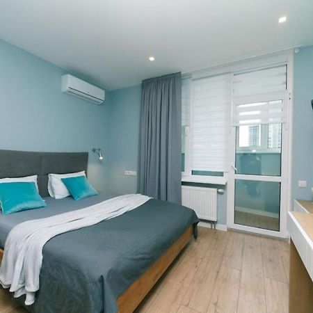 Happy Apartment, Warmth, Comfort, Turquoise Kyiv Exterior photo